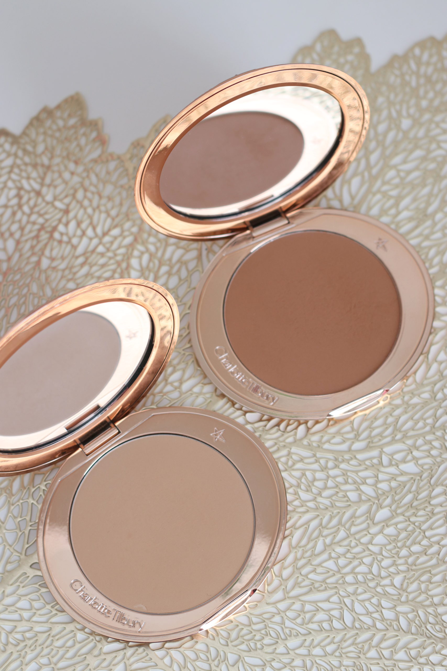 Charlotte Tilbury Airbrush Bronzer review & swatches Lovely Girlie Bits